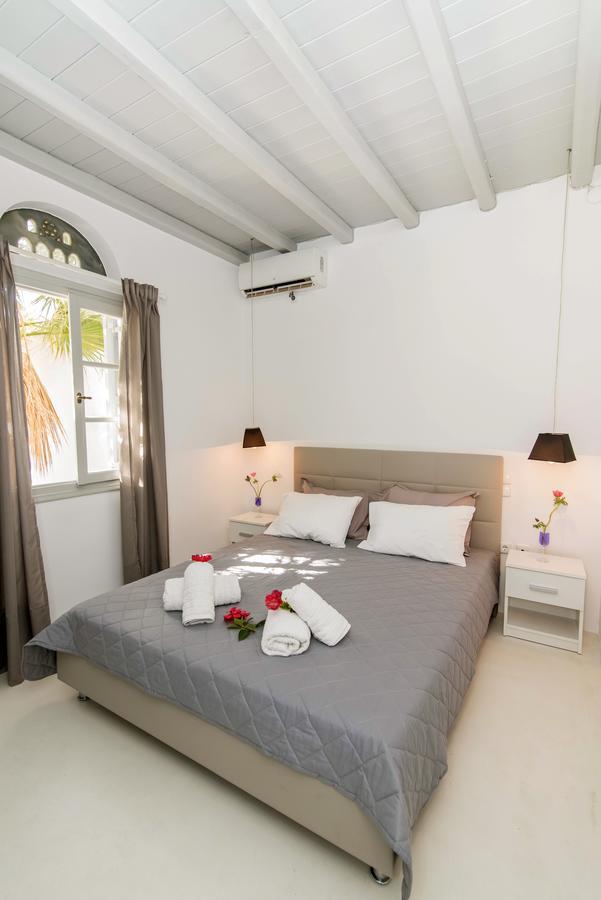 Santamare Villa Tinos Exterior photo
